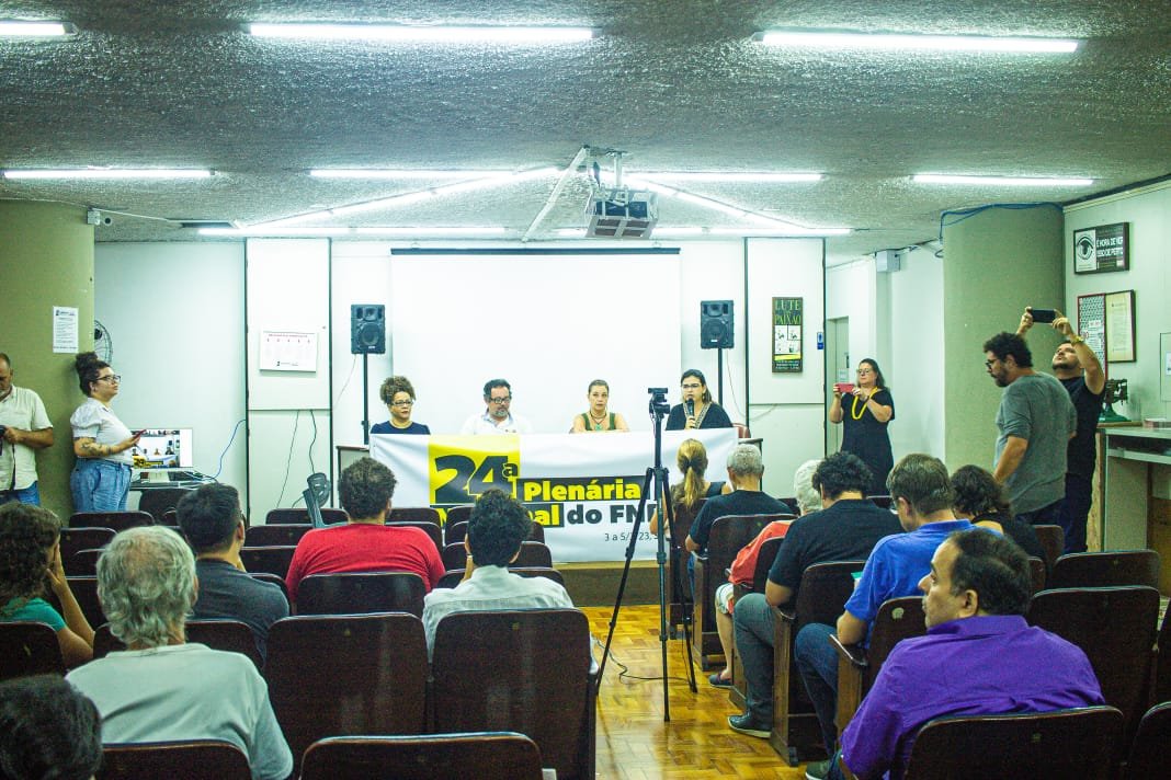 PROIFES participa da Plenária do Fórum Nacional pela Democratização da Comunicação