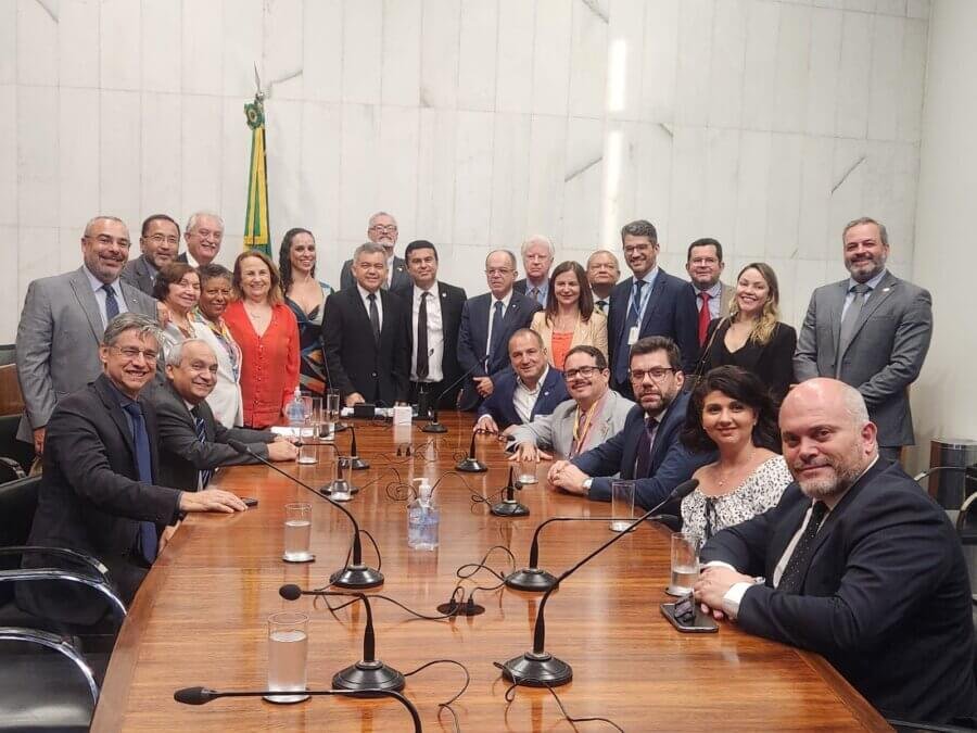 Presidente da Câmara, Arthur Lira, recebe MOSAP, PROIFES e entidades filiadas que buscam o fim da contribuição previdenciária de servidores aposentados e pensionistas
