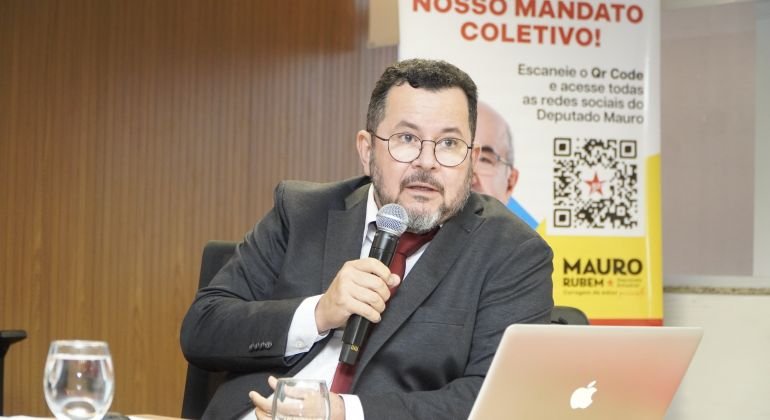 Diretor do PROIFES-Federação participa de audiência pública contra a aprovação da PEC 66/2023 e o confisco previdenciário