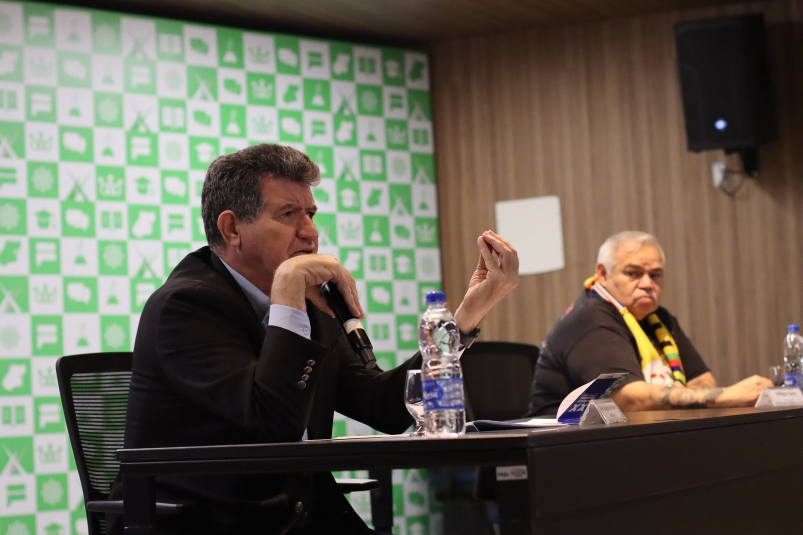 XX Encontro Nacional: segunda mesa traz análise da conjuntura nacional