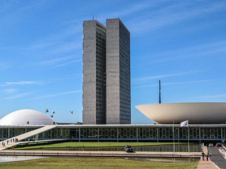 Governo Federal confirma pagamento do retroativo do reajuste salarial para maio