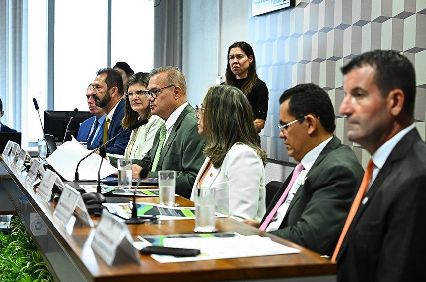 Interiorizar universidades ajudou a desenvolver as regiões, dizem reitores na CE