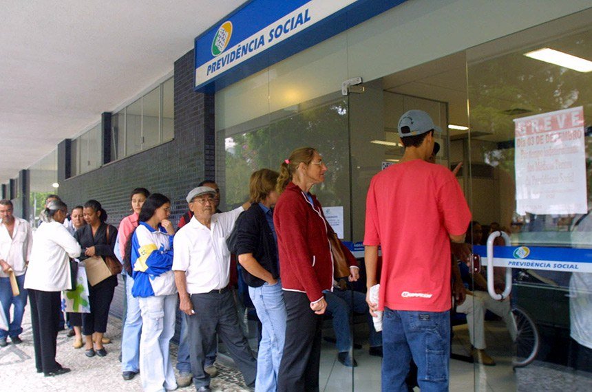 Orçamento 2025: quase R$ 1 trihão para Previdência e R$ 245 bilhões para saúde