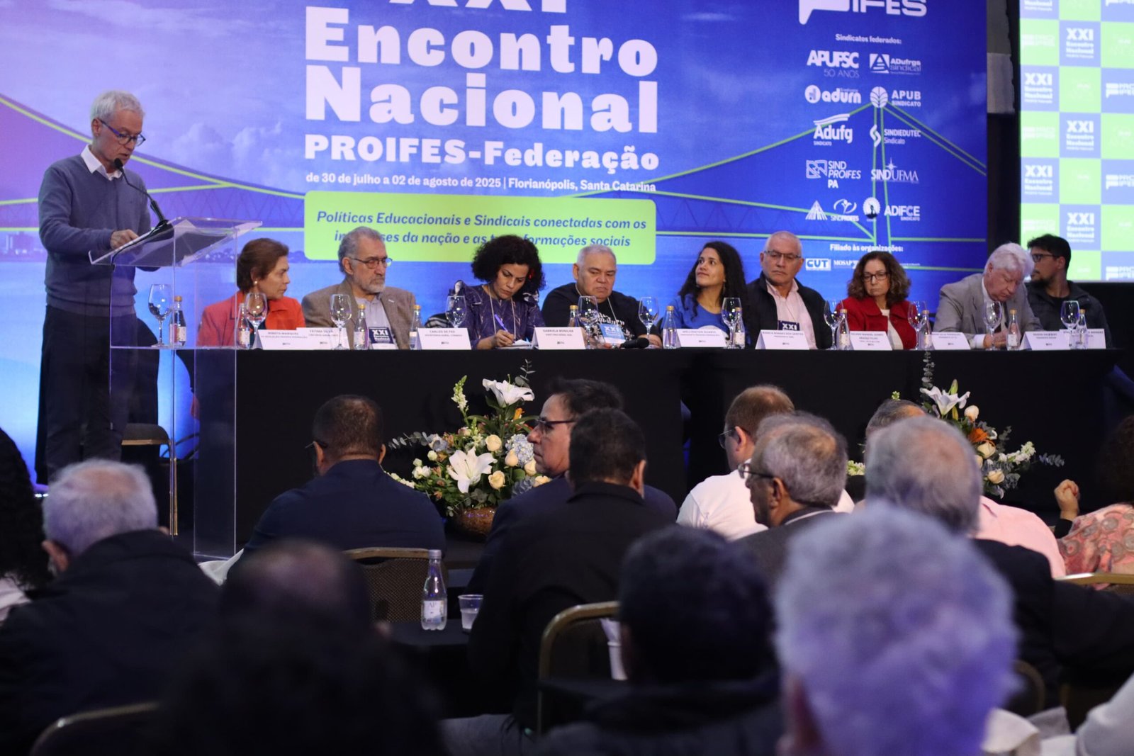 Em Florianópolis, PROIFES-Federação discute políticas educacionais e desafios globais em encontro nacional