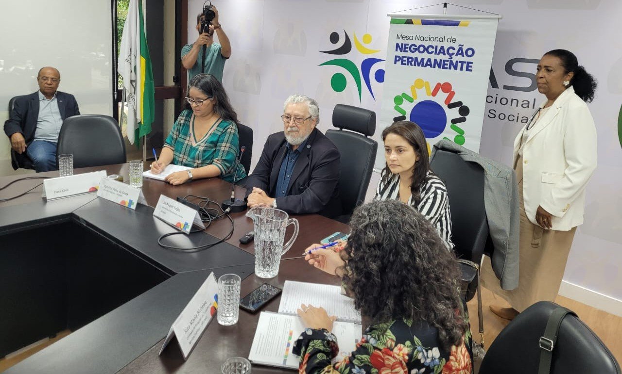 Governo anuncia reajuste de benefícios para servidores federais da educação