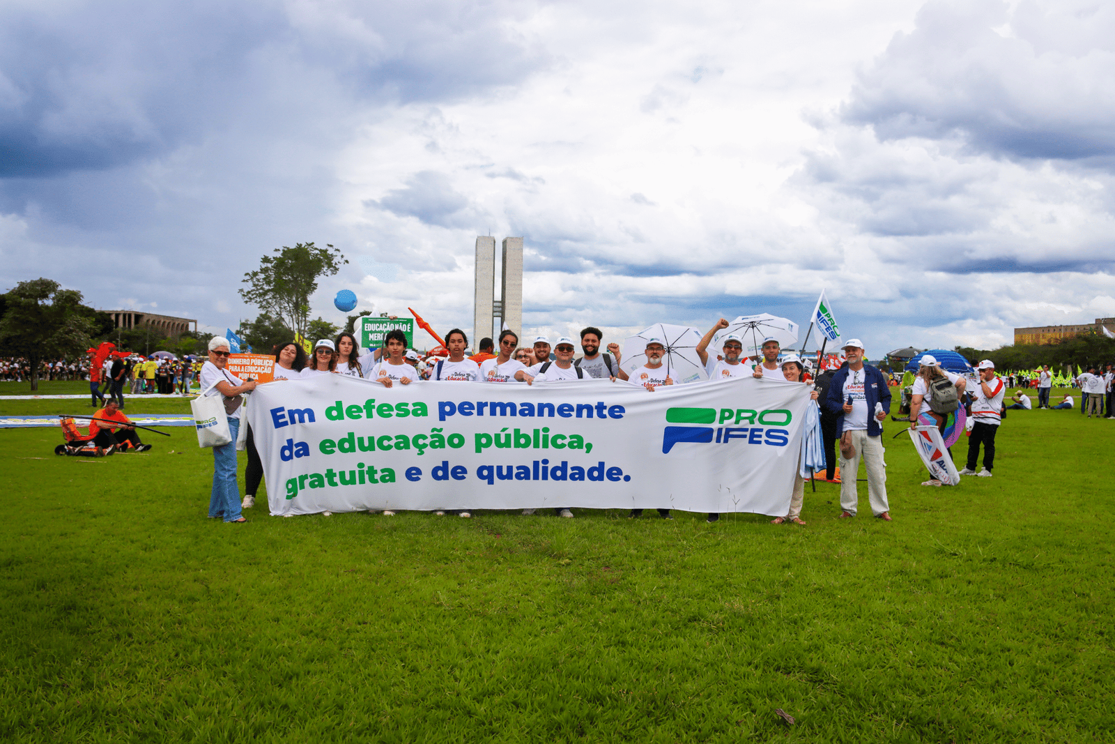 PROIFES leva a pauta dos docentes das instituições federais à Marcha da Classe Trabalhadora, em BSB