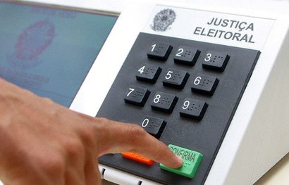 Prazo para regularização do título de eleitor vai até quarta, 6 de maio