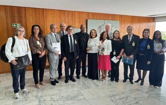 Parceiro do PROIFES, Mosap vai ao Planalto pelo fim da contribuição previdenciária