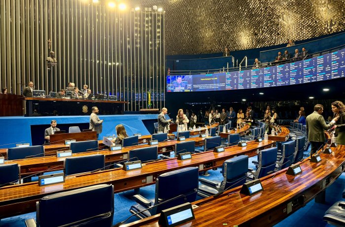 Senado aprova reajuste de 5,4% no Piso Nacional do Magistério em 2026